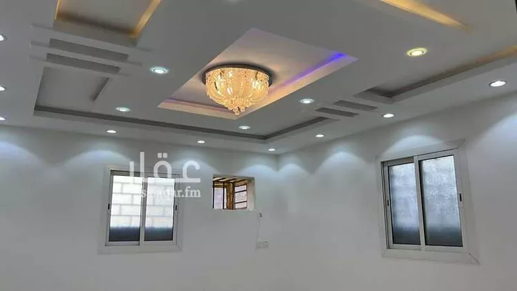 شقة للإيجار في شارع محمد الزهدي ، حي الروضة ، تبوك ، منطقة تبوك