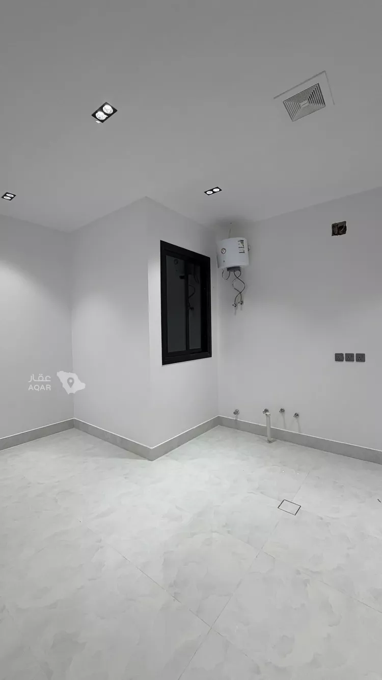دور للبيع في شارع الصدارة, حي السعادة, مدينة الرياض, منطقة الرياض 6