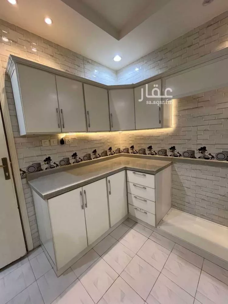 شقة للإيجار في شارع القويس, حي السعادة, مدينة الرياض, منطقة الرياض صورة 5