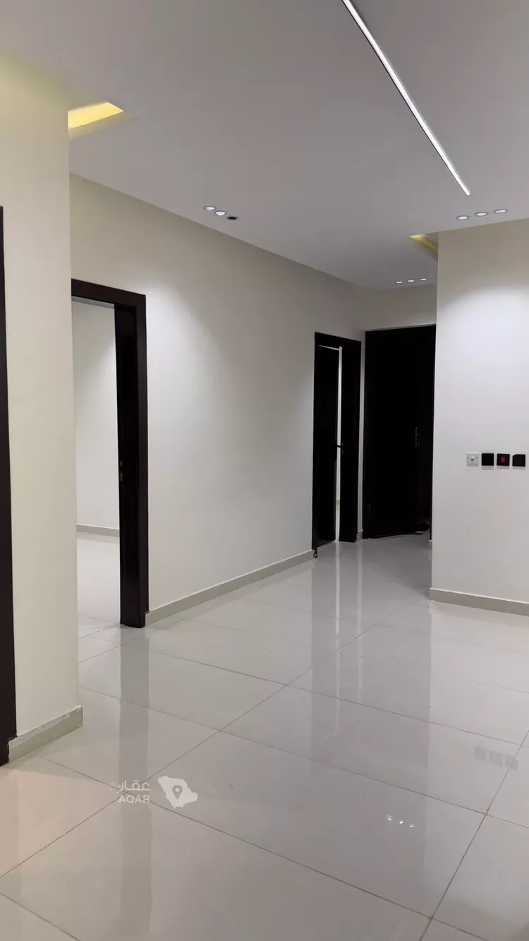 شقة للإيجار في شارع ابن خزيم, حي السعادة, مدينة الرياض, منطقة الرياض 8