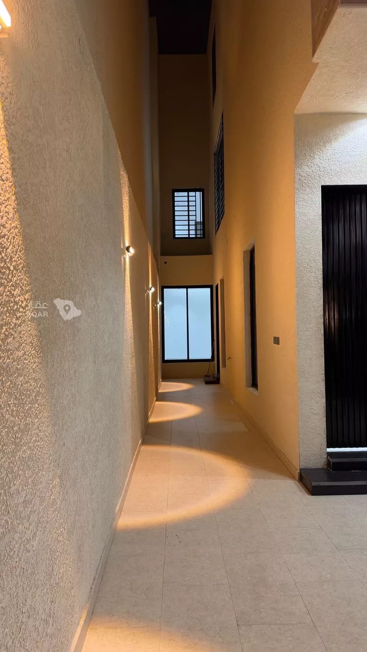 دور للبيع في شارع الصدارة, حي السعادة, مدينة الرياض, منطقة الرياض 3