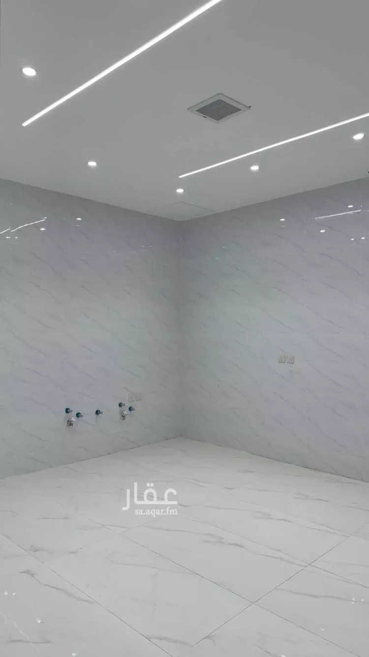 دور للبيع في شارع الرواجي, حي السعادة, مدينة الرياض, منطقة الرياض صورة 2