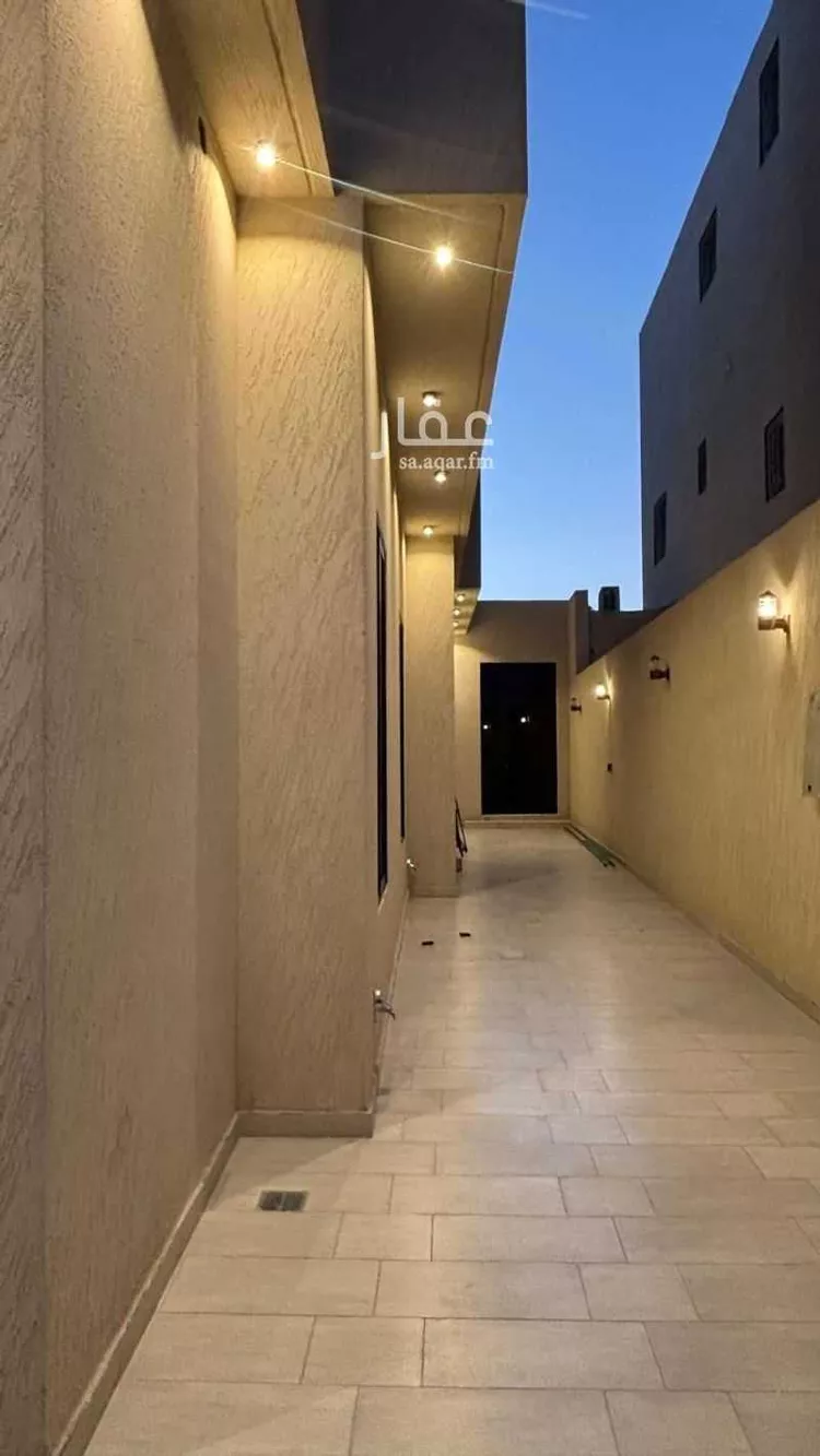 فيلا للبيع في شارع نور الدين أرسلان ، حي المهدية ، الرياض ، منطقة الرياض 17