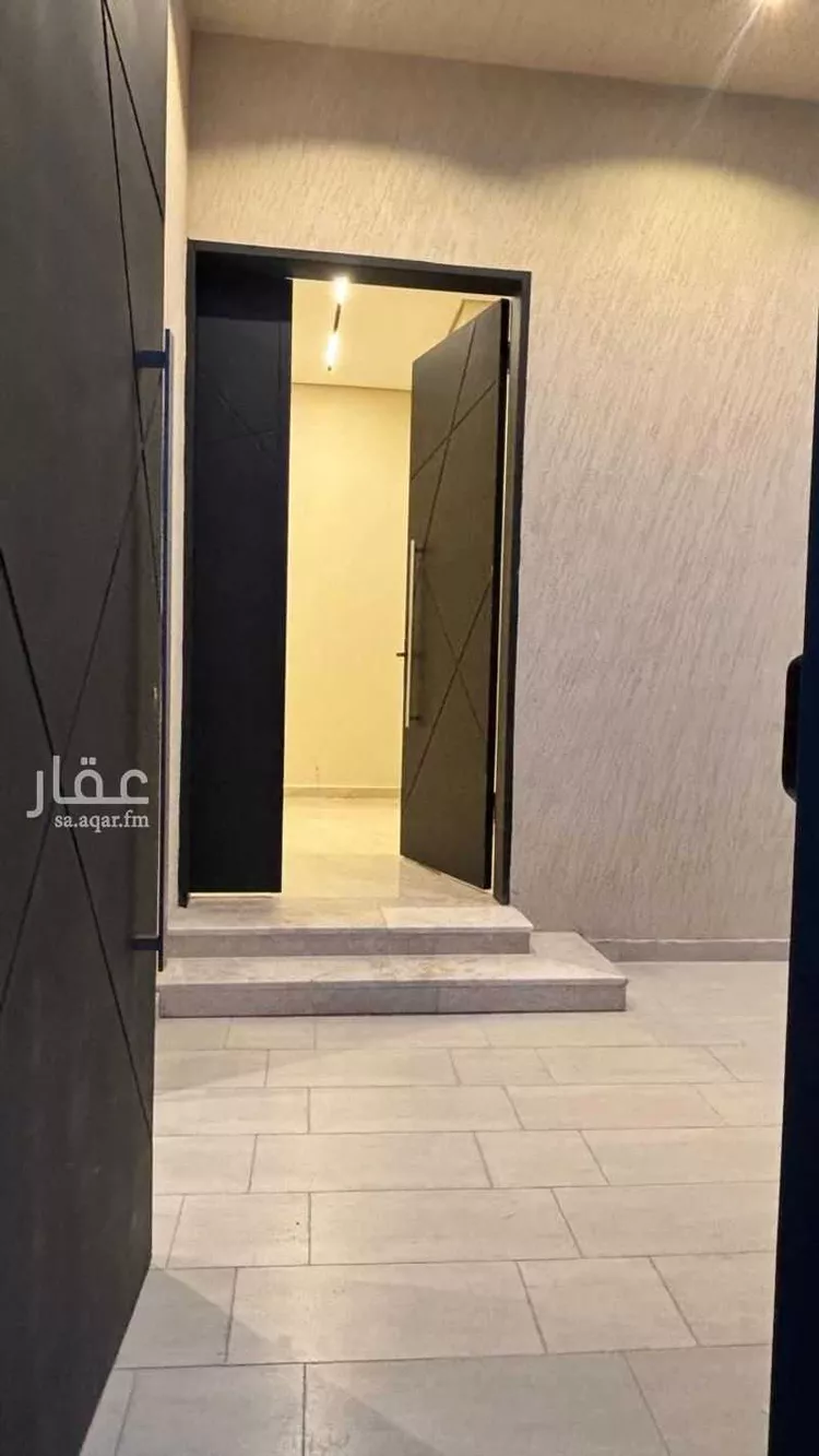 فيلا للبيع في شارع نور الدين أرسلان ، حي المهدية ، الرياض ، منطقة الرياض صورة 4