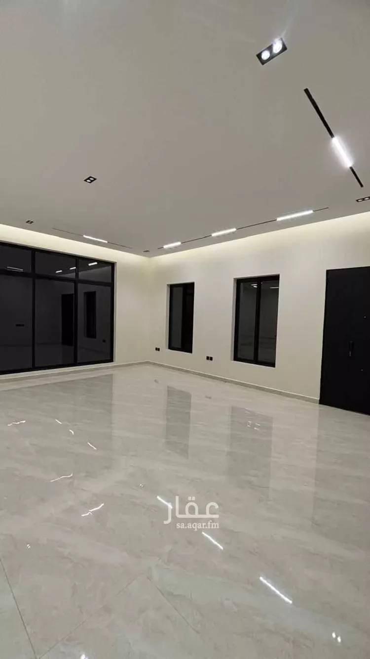 فيلا للبيع في شارع نور الدين أرسلان ، حي المهدية ، الرياض ، منطقة الرياض 10