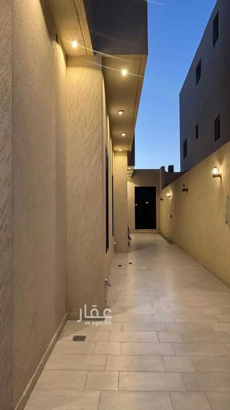 فيلا للبيع في شارع نور الدين أرسلان ، حي المهدية ، الرياض ، منطقة الرياض 11