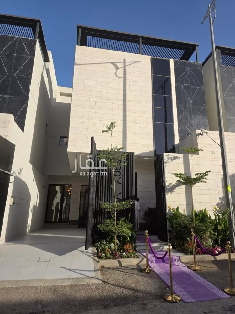 فيلا للبيع في شارع عبدالباسط بن خليل, حي النرجس, مدينة الرياض, منطقة الرياض