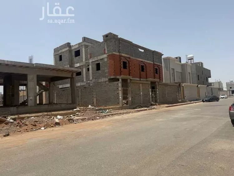 فيلا للبيع في شارع سعيد بن العاص ، حي الجامعة ، المدينة المنورة ، منطقة المدينة المنورة صورة 4