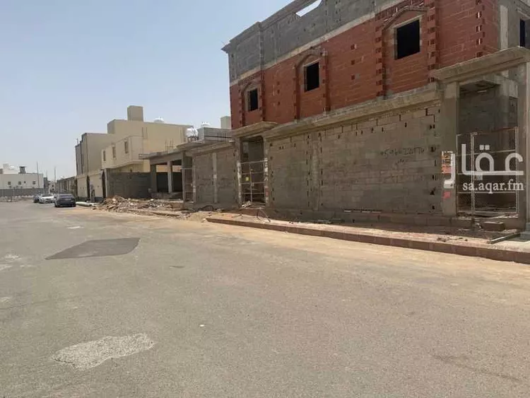 فيلا للبيع في شارع سعيد بن العاص ، حي الجامعة ، المدينة المنورة ، منطقة المدينة المنورة صورة 2