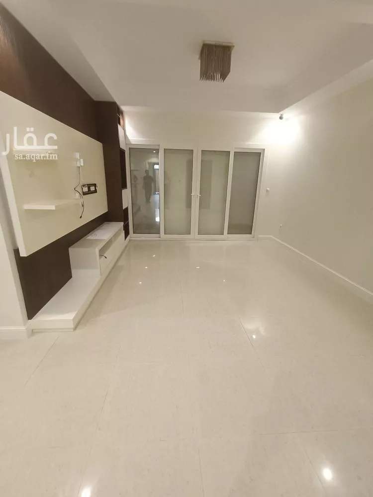 فيلا للإيجار في شارع رقم 189 ، حي الياسمين ، الرياض ، منطقة الرياض صورة 4
