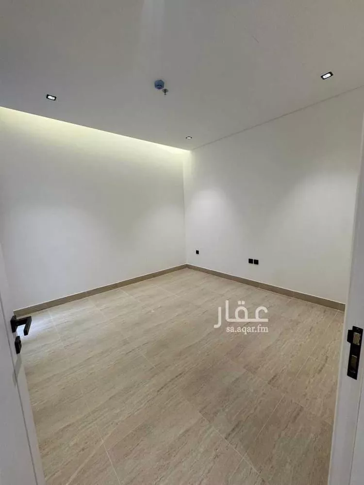 شقة للبيع في شارع عبدالله المخضوب, حي الفلاح, مدينة الرياض, منطقة الرياض 13