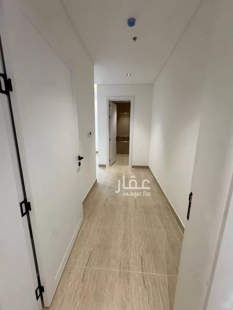 شقة للبيع في شارع عبدالله المخضوب, حي الفلاح, مدينة الرياض, منطقة الرياض 8