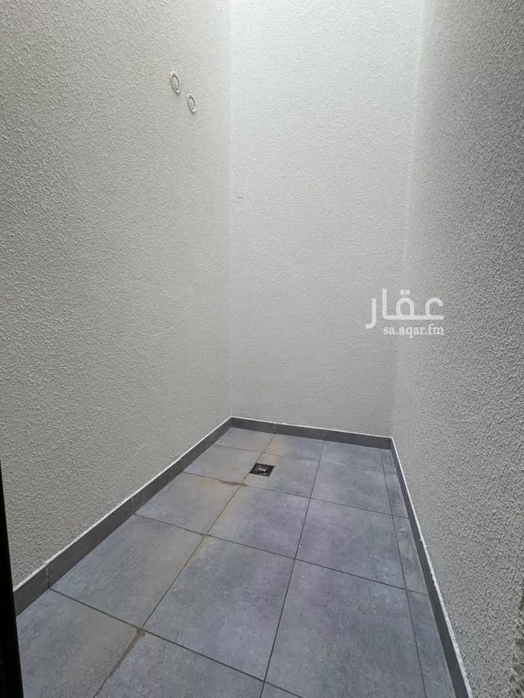 شقة للبيع في شارع عبدالله المخضوب, حي الفلاح, مدينة الرياض, منطقة الرياض 14