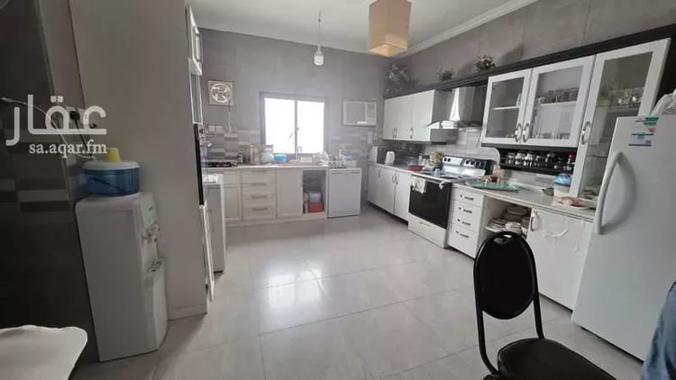 فيلا للبيع في شارع عبدالرحمن البناء ، حي الصفا ، جدة ، جدة صورة 2