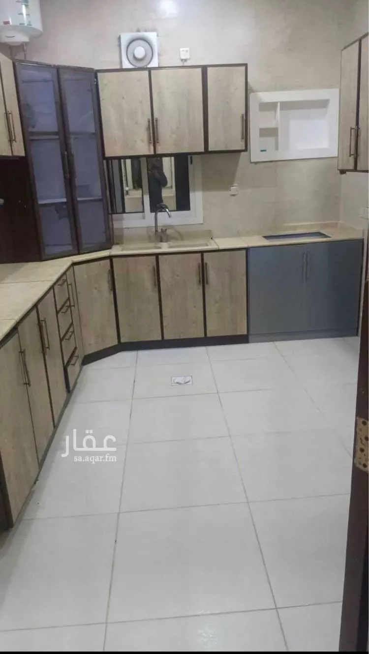 شقة للإيجار في شارع مسعود بن ربيعة, حي المحمدية 2, مدينة جازان, منطقة جازان 6