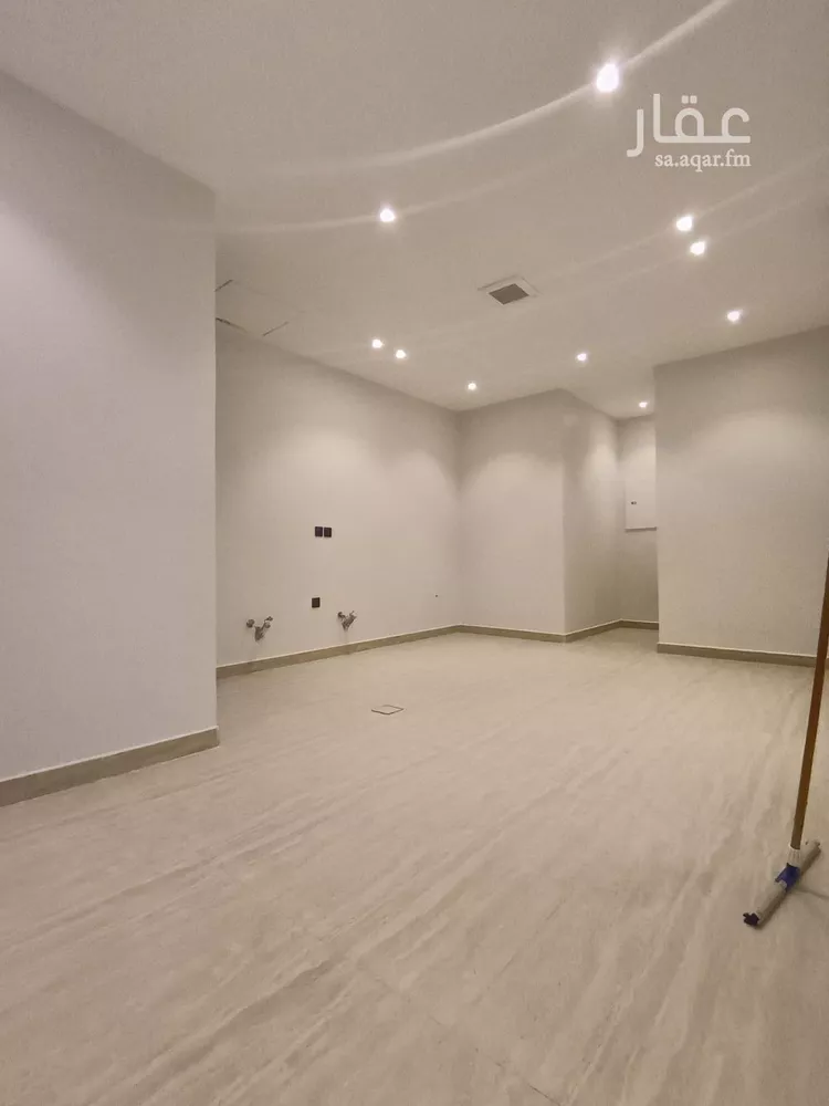 دور للبيع في شارع السخاء, حي العوالي, مدينة الرياض, منطقة الرياض صورة 4