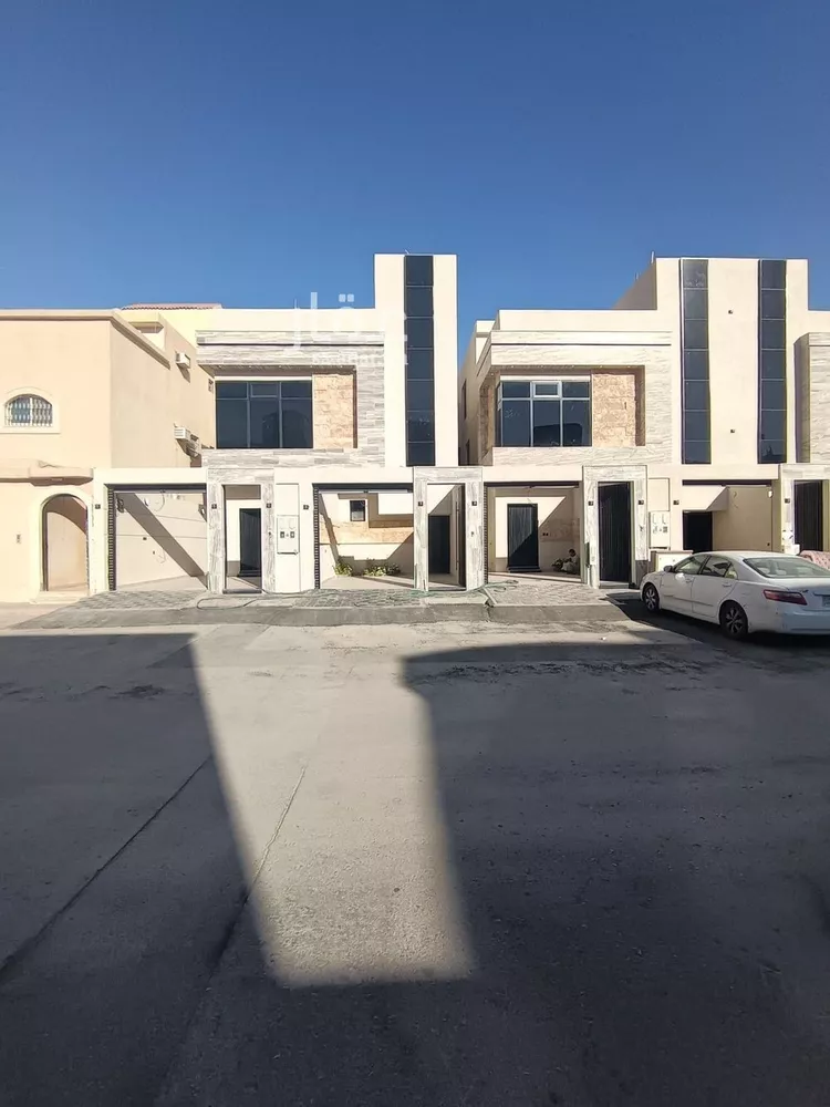 دور للبيع في شارع السخاء, حي العوالي, مدينة الرياض, منطقة الرياض صورة 2