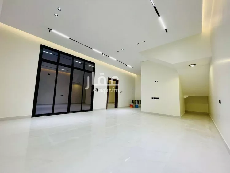 فيلا للبيع في شارع القاسم النويري, حي المهدية, مدينة الرياض, منطقة الرياض صورة 5