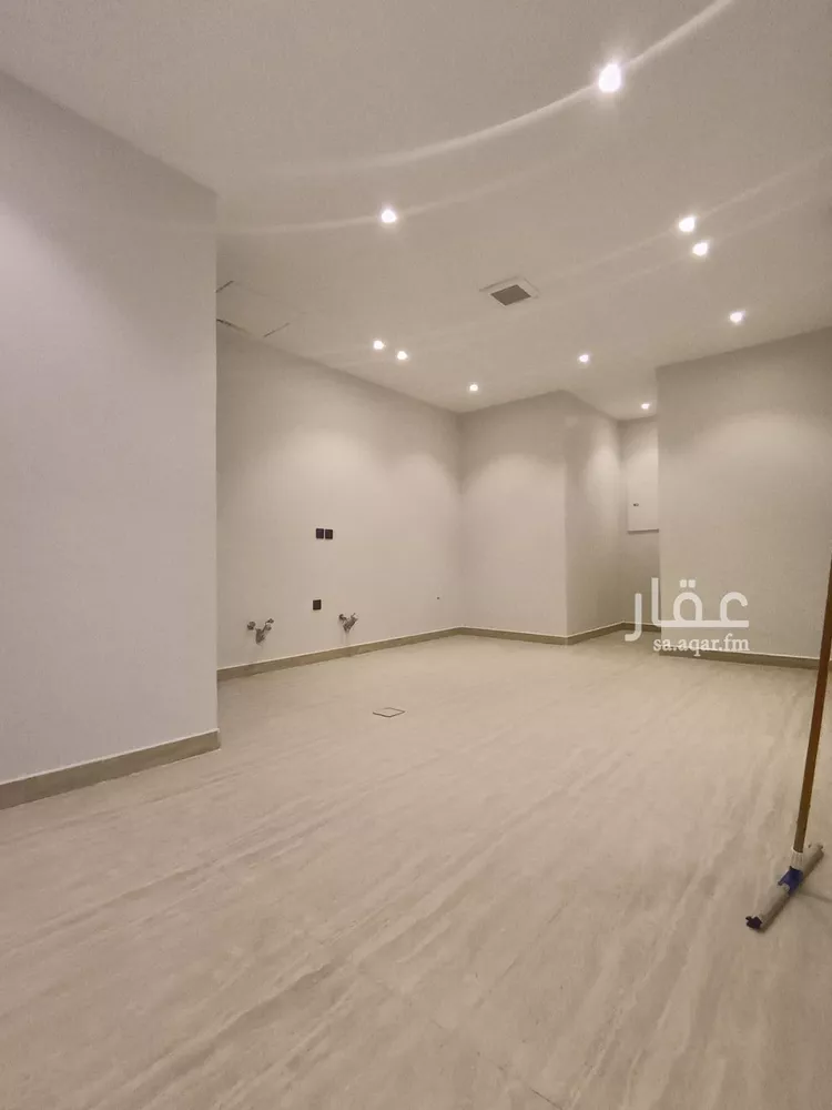 دور للبيع في شارع مؤيد الدين الحارثي, حي طويق, مدينة الرياض, منطقة الرياض صورة 4