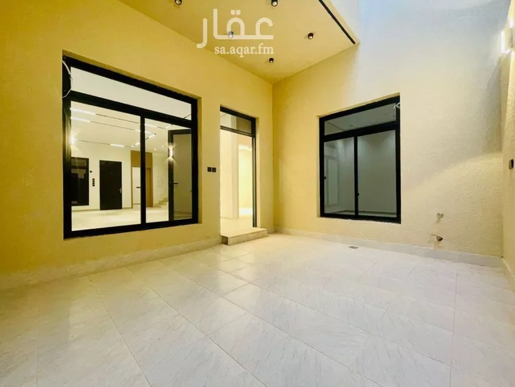 فيلا للبيع في شارع رقم 151, حي ظهرة لبن, مدينة الرياض, منطقة الرياض صورة 4