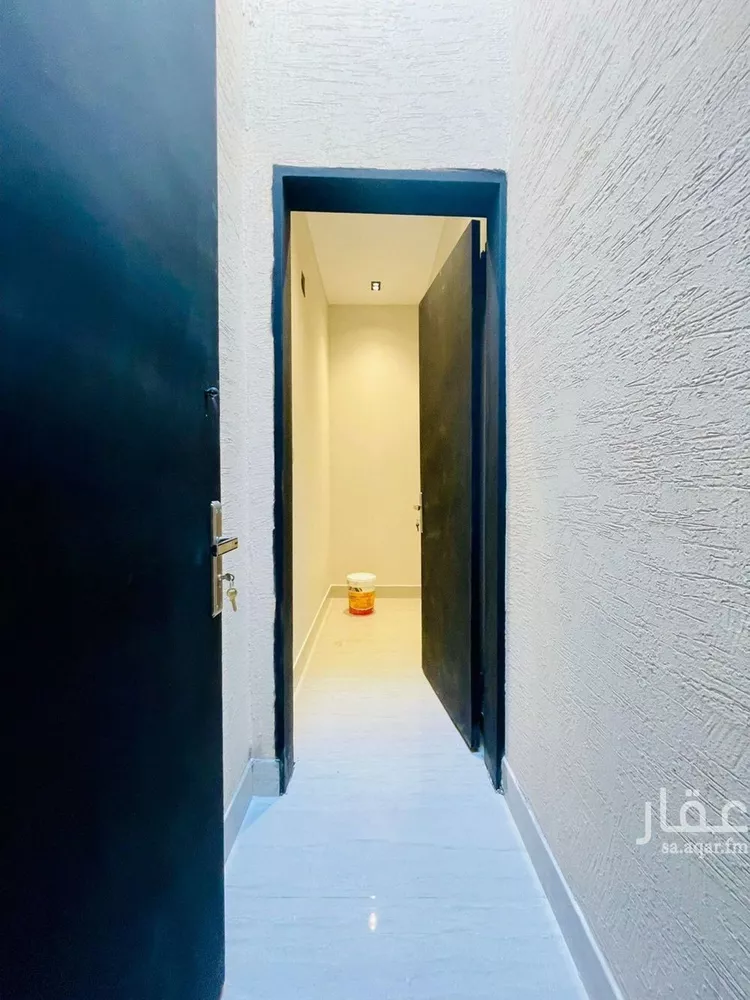 فيلا للبيع في شارع محمد بن أبي بكر القيم, حي المهدية, مدينة الرياض, منطقة الرياض صورة 4