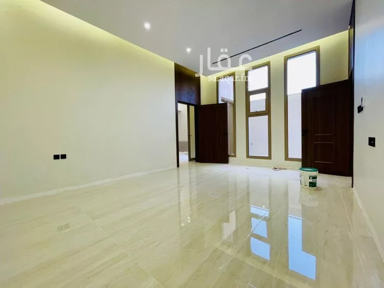 فيلا للبيع في شارع شارع بن أبي الشكر الفلكي, حي المهدية, مدينة الرياض, منطقة الرياض صورة 5