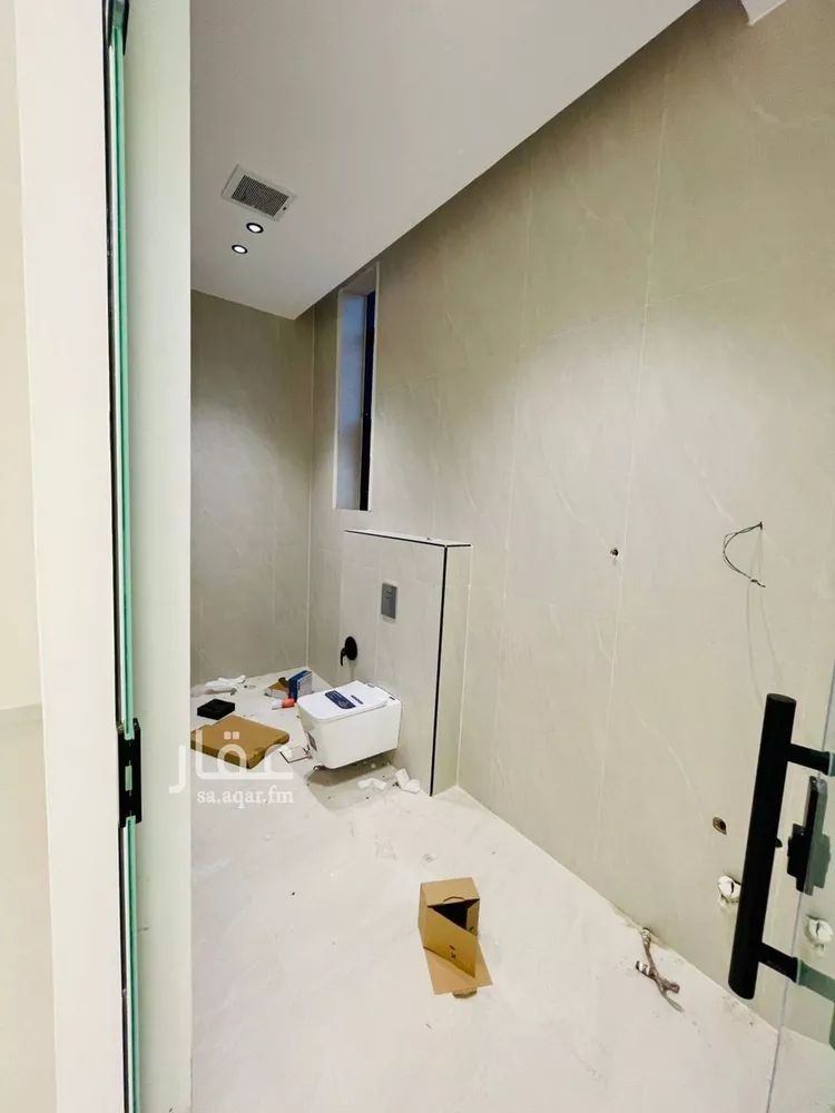 فيلا للبيع في شارع القاسم النويري, حي المهدية, مدينة الرياض, منطقة الرياض صورة 4