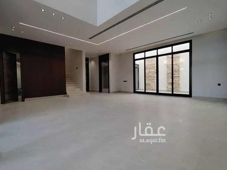 فيلا للبيع في شارع أبي الحسن الأسفرائيني, حي المهدية, مدينة الرياض, منطقة الرياض صورة 5