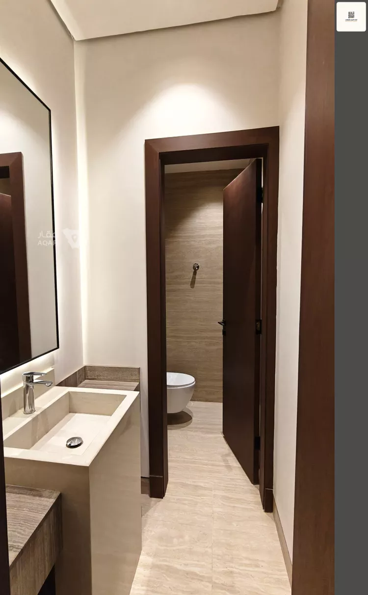 فيلا للبيع في شارع حنظلة بن عمرو الاسلمي, حي الفاروق, مدينة الرياض, منطقة الرياض 7