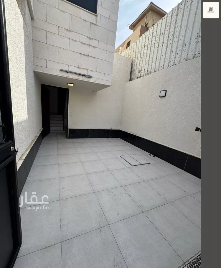 Floor for Sale in Riyadh Ash Shifa 17