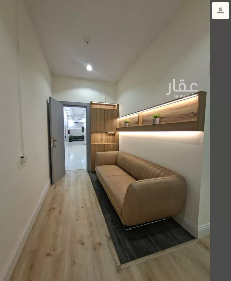 مكتب تجاري للإيجار في شارع صلاح الدين الايوبي الفرعي, حي الصفاء, مدينة الرياض, منطقة الرياض صورة 2