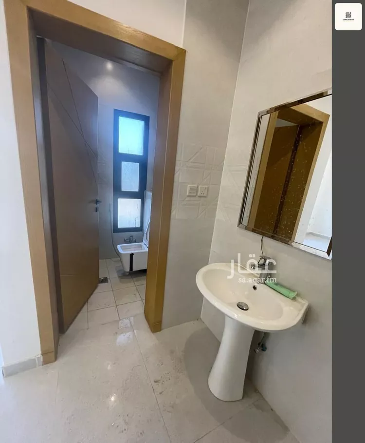 دور للبيع في شارع محمد بن الهيثم بن شبابه, حي الصفاء, مدينة الرياض, منطقة الرياض صورة 5