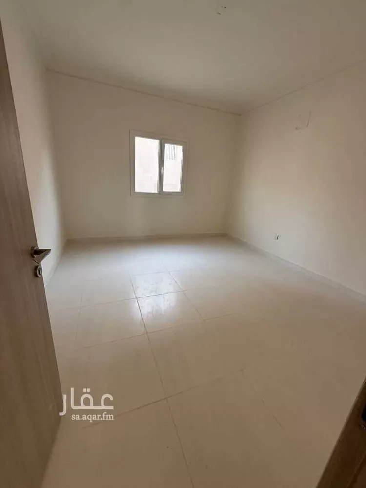 فيلا للإيجار في شارع الامير فيصل بن بندر بن عبدالعزيز الفرعي ، حي مطار الملك خالد الدولي ، الرياض ، منطقة الرياض صورة 4