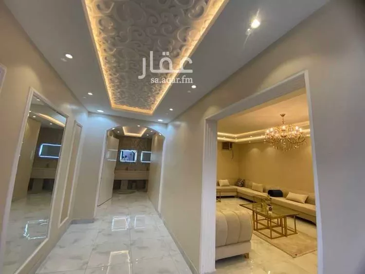 فيلا للبيع في شارع عبدالرحمن ابن كعب الانصاري, حي المصيف, مدينة خميس مشيط, منطقة عسير صورة 4