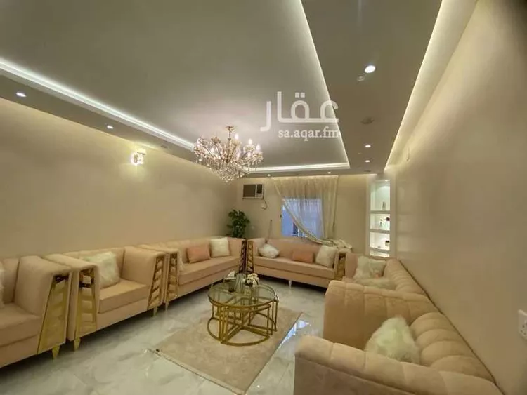 فيلا للبيع في شارع عبدالرحمن ابن كعب الانصاري, حي المصيف, مدينة خميس مشيط, منطقة عسير