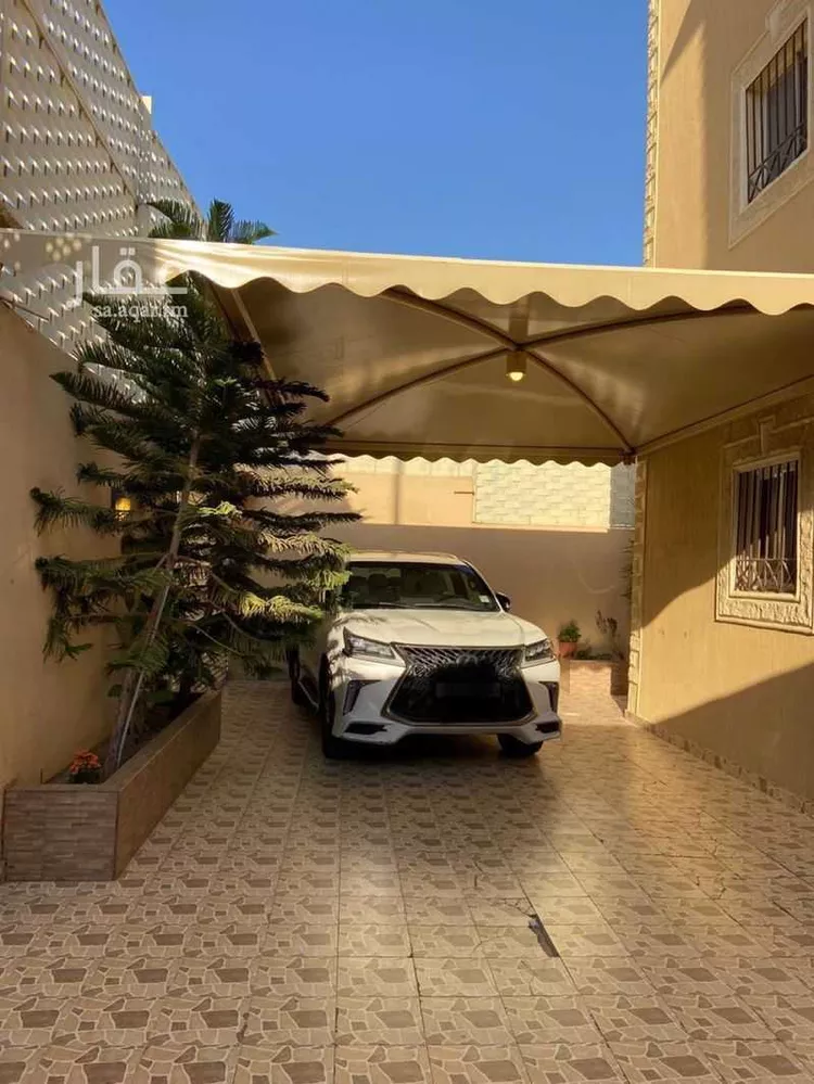 فيلا للبيع في شارع محمد الراشدي, حي عتود الجنوبي, مدينة خميس مشيط, منطقة عسير صورة 5