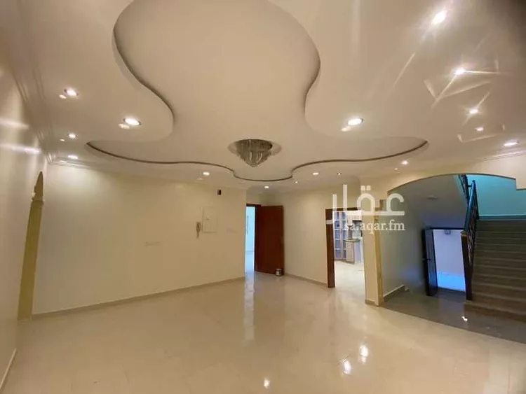 فيلا للبيع في شارع محمد الراشدي, حي عتود الجنوبي, مدينة خميس مشيط, منطقة عسير صورة 2