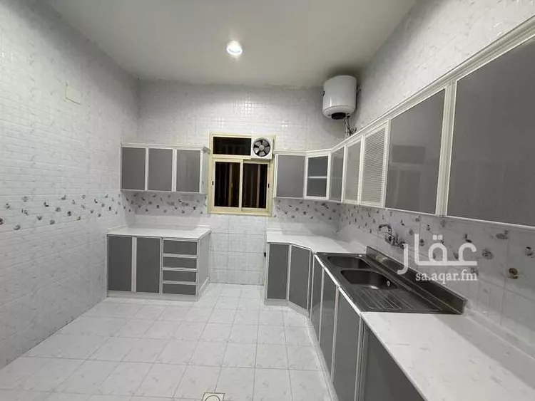 شقة للإيجار في شارع 3891576, حي الفهد, مدينة سراة عبيدة, منطقة عسير صورة 5