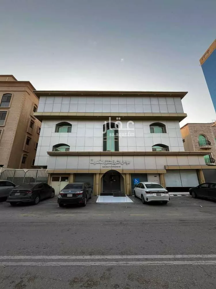 عمارة للبيع في حي الشاطئ الشرقي, مدينة الدمام, المنطقة الشرقية