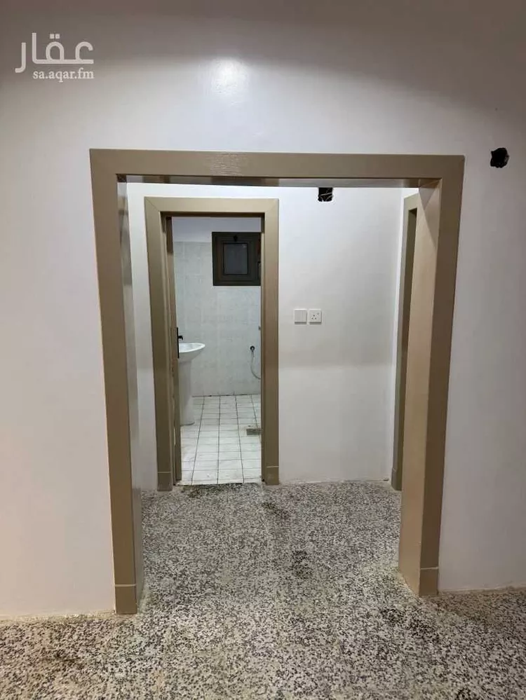 عمارة للإيجار في شارع وادي الغرارة, حي الديرة, مدينة الرياض, منطقة الرياض 18