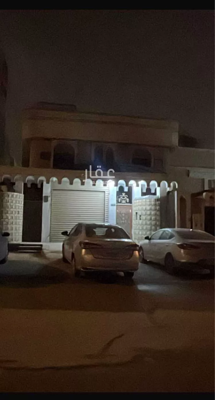 فيلا للبيع في شارع حرب بن ابي العالية, حي بدر, مدينة الرياض, منطقة الرياض