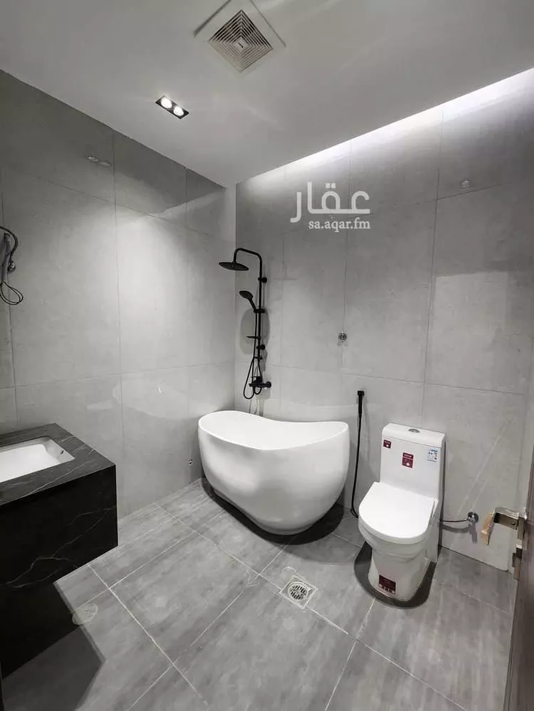 فيلا للبيع في شارع عبدالقوي ابن عبدالحكم, حي الرحمانية, مدينة جدة, منطقة مكة المكرمة 15