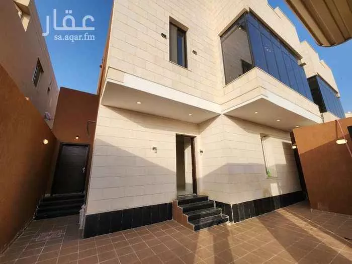 فيلا للبيع في شارع هبة الله الغفاري ، حي الصوارى ، جدة ، جدة صورة 2