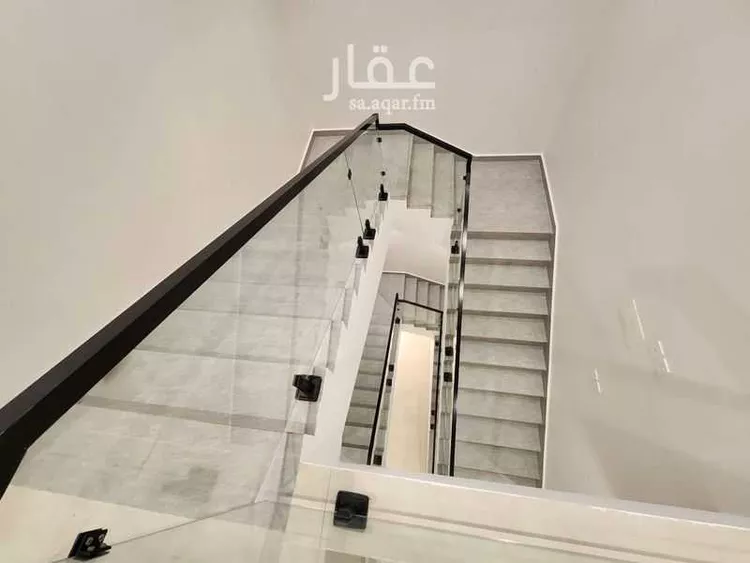 فيلا للبيع في شارع زيد بن العناني, حي الرحمانية, مدينة جدة, منطقة مكة المكرمة صورة 5