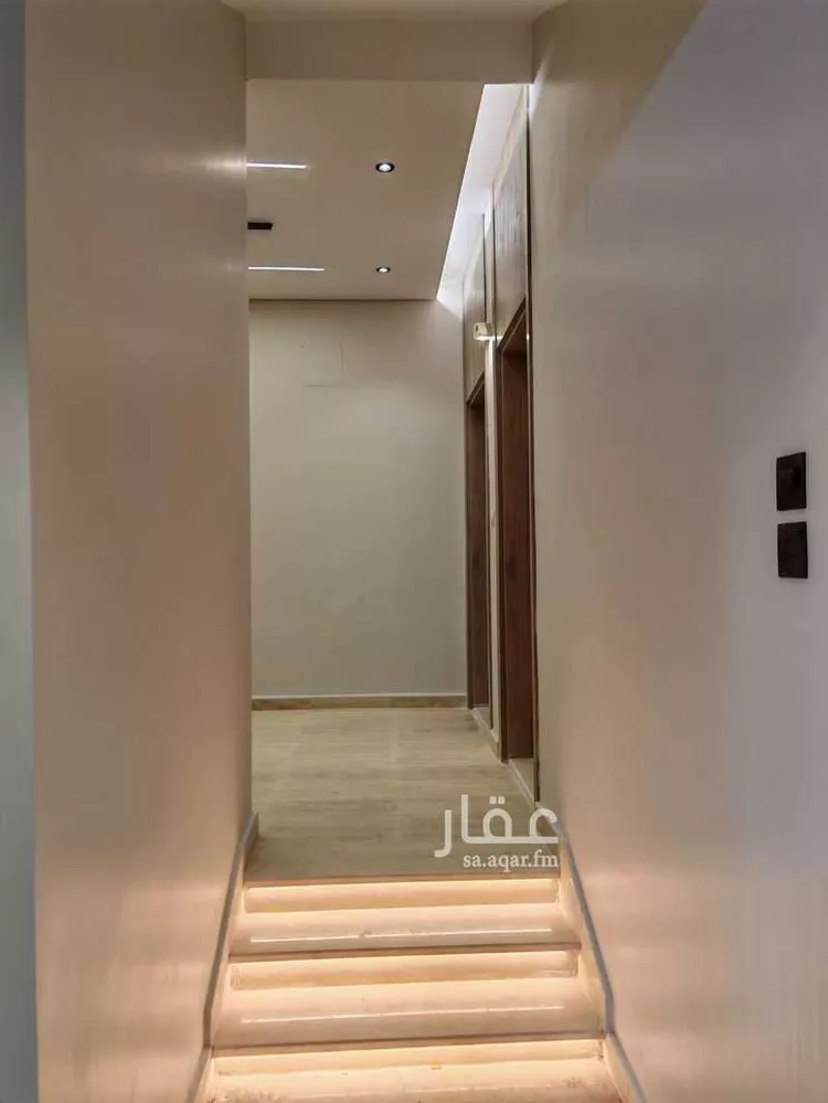 شقة للبيع في شارع محمد بن عبدالملك الانصاري, حي شوران, مدينة المدينة المنورة, منطقة المدينة المنورة 10