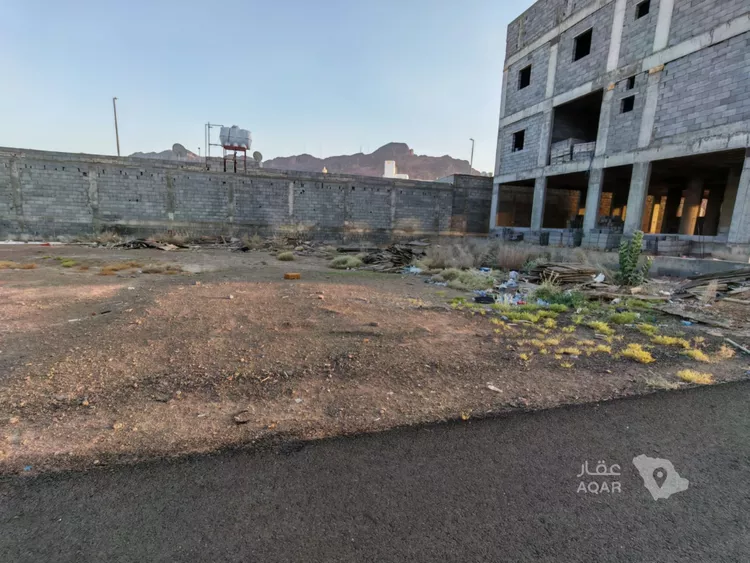 Land for Sale in Medina An Naqs