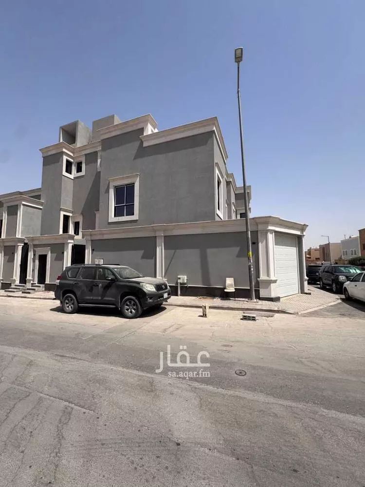 فيلا للبيع في شارع الضمير, حي الربيع, مدينة الرياض, منطقة الرياض صورة 3