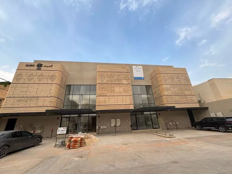 Floor for Rent in Riyadh Al Mursalat