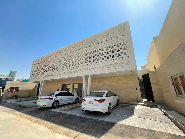 Floor for Sale in Riyadh Al Aqiq صورة 3