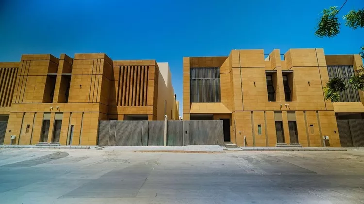 فيلا للبيع في شارع المشيرفة, حي الوادي, مدينة الرياض, منطقة الرياض